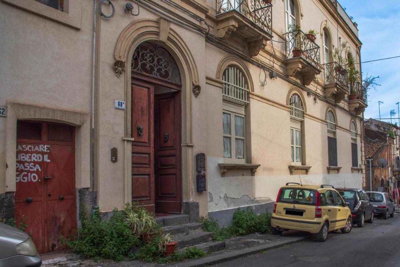 Cozy'S House Nel Cuore Della Citta Catania Exterior photo