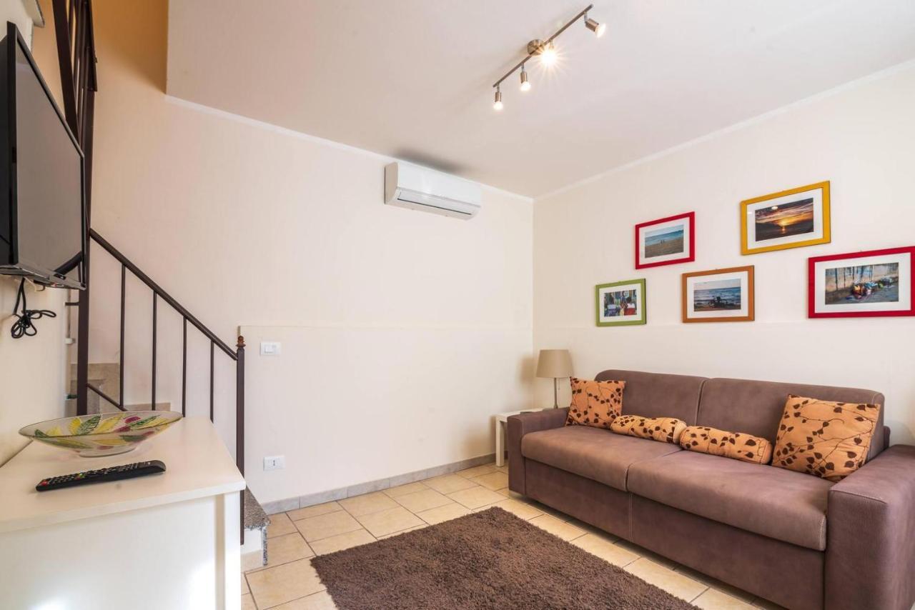 Cozy'S House Nel Cuore Della Citta Catania Exterior photo